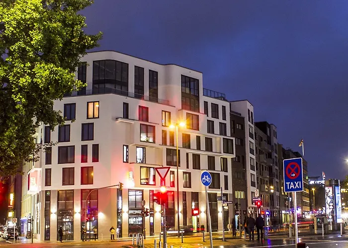 3-Sterne-Hotel: Stay! Hotel Boardinghouse